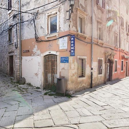Kandlers Street Apartment Pola Esterno foto